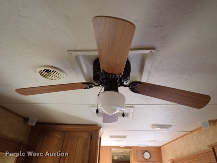 image for item DJ0094 2008 Heartland Big Horn  camper