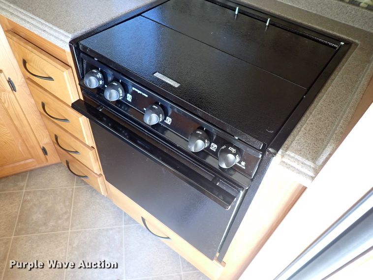 image for item DJ0094 2008 Heartland Big Horn  camper