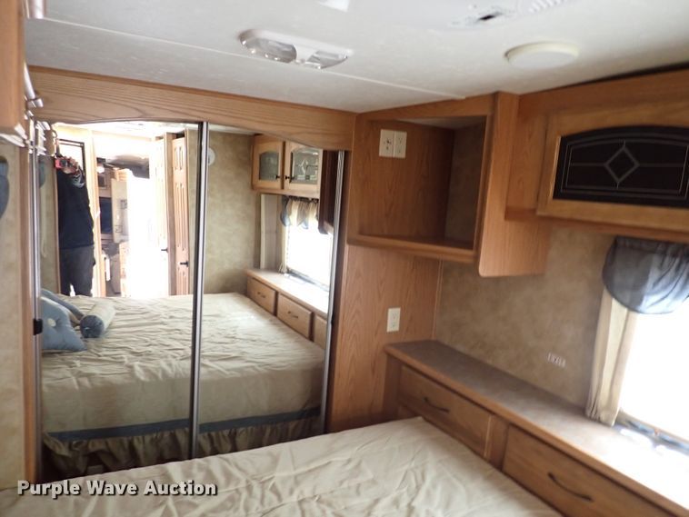 image for item DJ0094 2008 Heartland Big Horn  camper