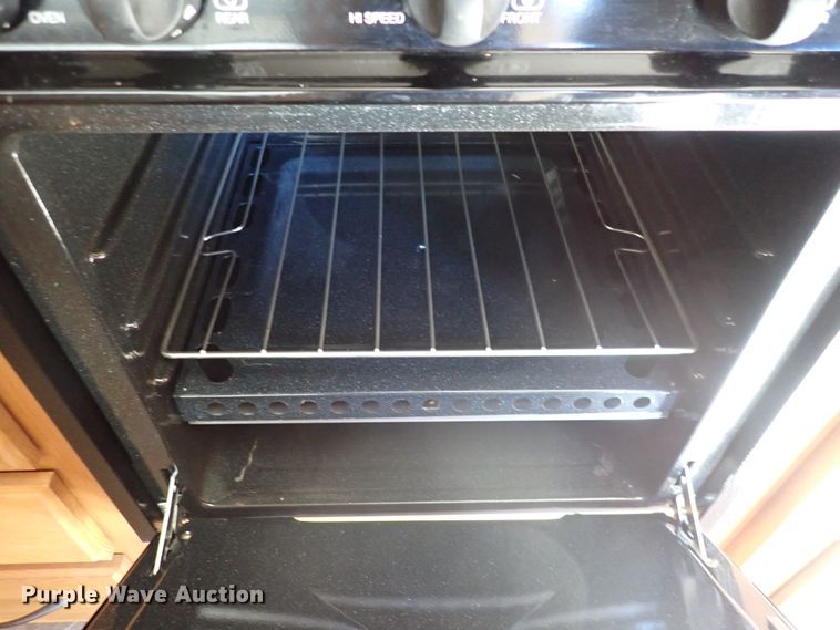 image for item DJ0094 2008 Heartland Big Horn  camper