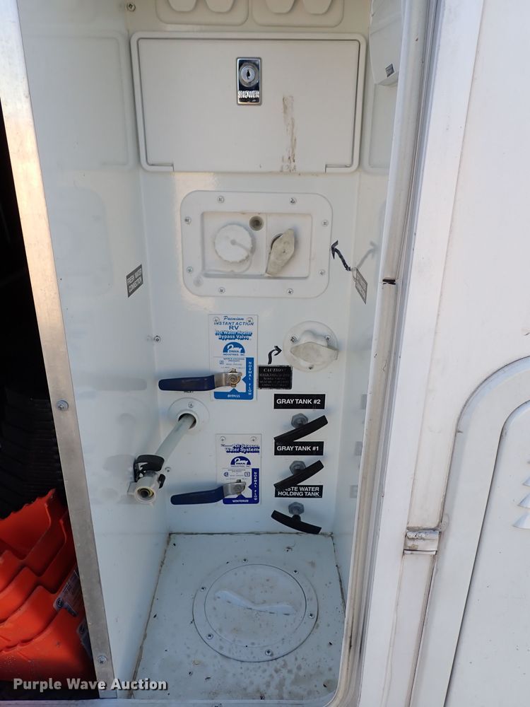 image for item DJ0094 2008 Heartland Big Horn  camper