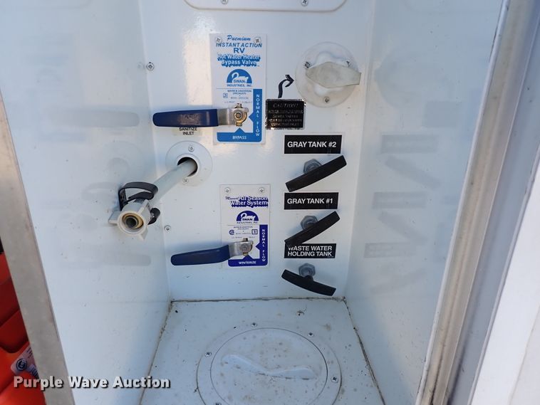 image for item DJ0094 2008 Heartland Big Horn  camper