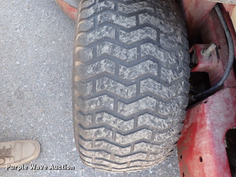 image for item DJ0143 Ferris IS5000  ZTR lawn mower