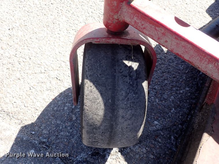 image for item DJ0143 Ferris IS5000  ZTR lawn mower