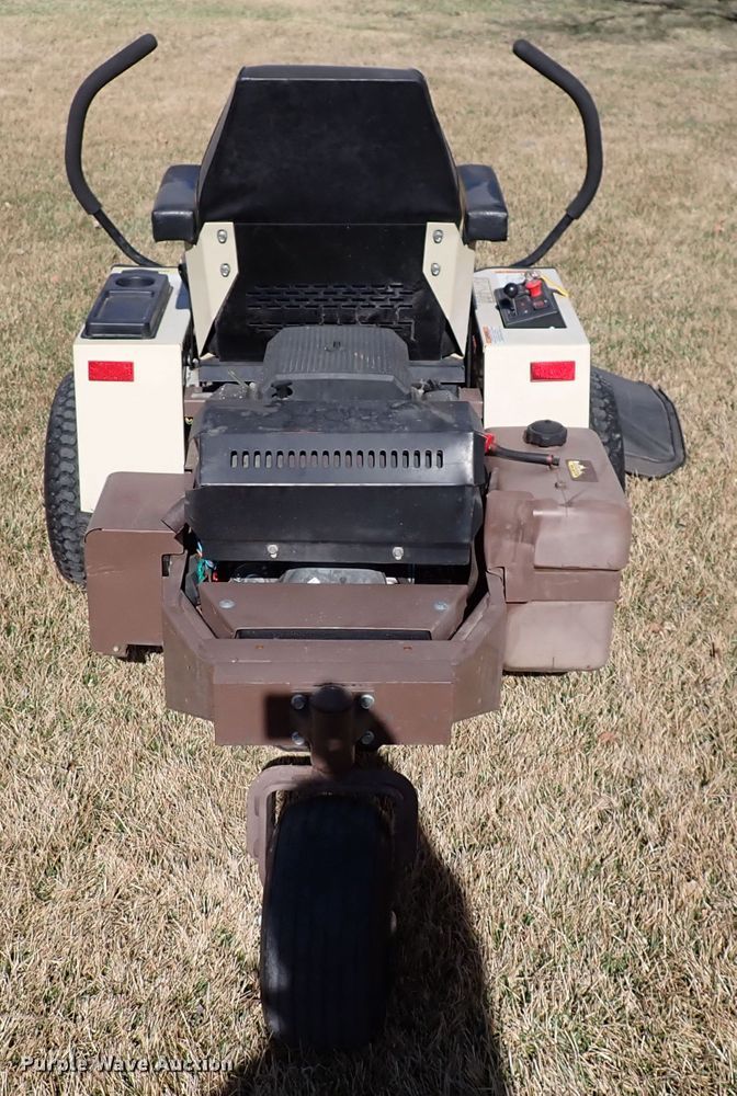 image for item DJ0201 Grasshopper 618  ZTR lawn mower