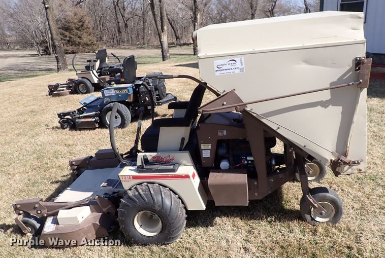 image for item DJ0203 Grasshopper 721D  ZTR lawn mower