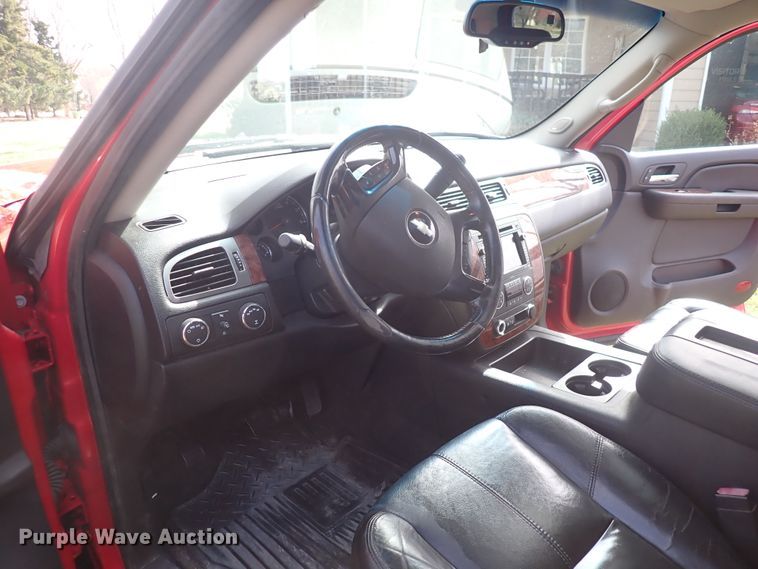 image for item DJ0209 2007 Chevrolet Silverado 1500  Crew Cab pickup truck