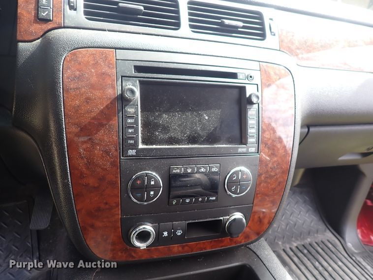 image for item DJ0209 2007 Chevrolet Silverado 1500  Crew Cab pickup truck