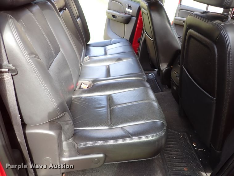 image for item DJ0209 2007 Chevrolet Silverado 1500  Crew Cab pickup truck