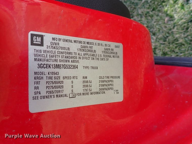 image for item DJ0209 2007 Chevrolet Silverado 1500  Crew Cab pickup truck