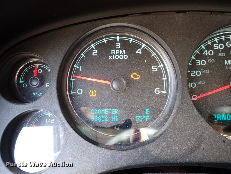 image for item DJ0230 2012 Chevrolet Silverado 1500  Crew Cab pickup truck