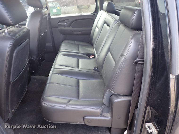 image for item DJ0230 2012 Chevrolet Silverado 1500  Crew Cab pickup truck