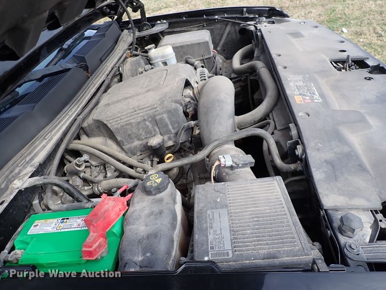 image for item DJ0230 2012 Chevrolet Silverado 1500  Crew Cab pickup truck