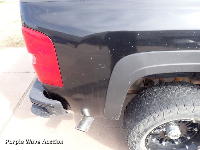 image for item DJ0230 2012 Chevrolet Silverado 1500  Crew Cab pickup truck