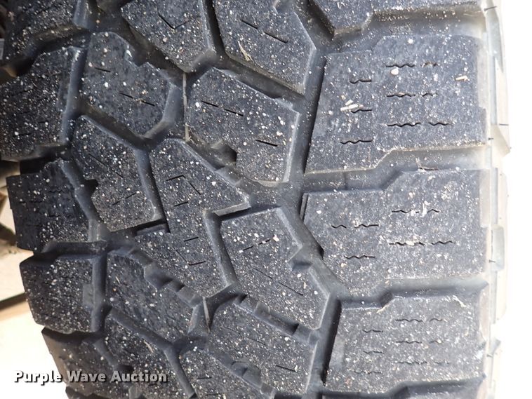 image for item DJ0230 2012 Chevrolet Silverado 1500  Crew Cab pickup truck