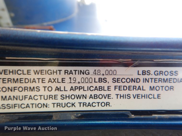 image for item DJ0390 1982 Freightliner FLC  dump truck