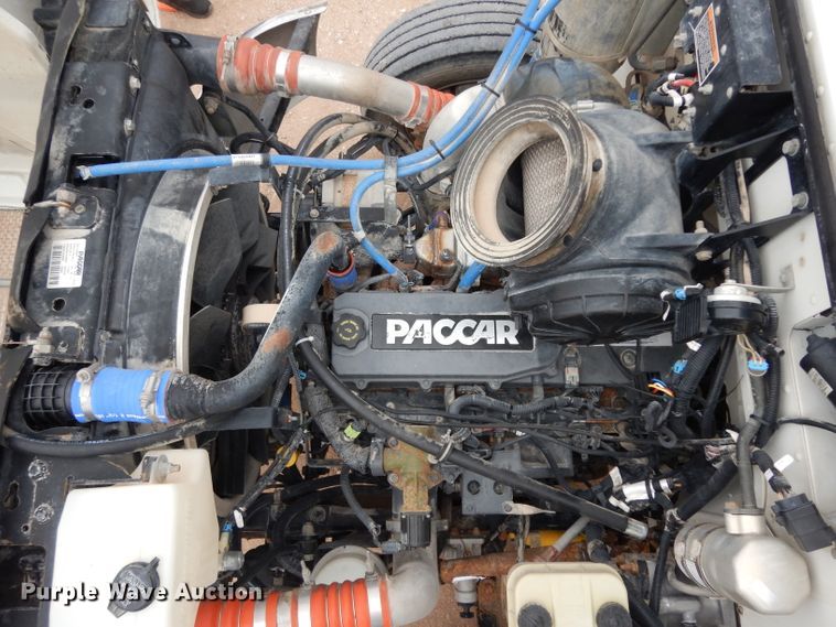 image for item DJ1070 2008 Peterbilt 325  flatbed truck