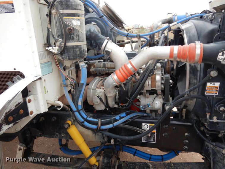 image for item DJ1070 2008 Peterbilt 325  flatbed truck