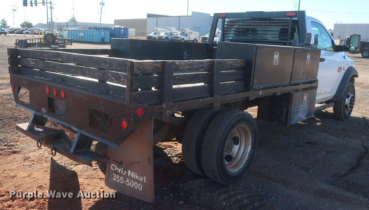 image for item DJ1858 2011 Dodge Ram 5500  flatbed truck