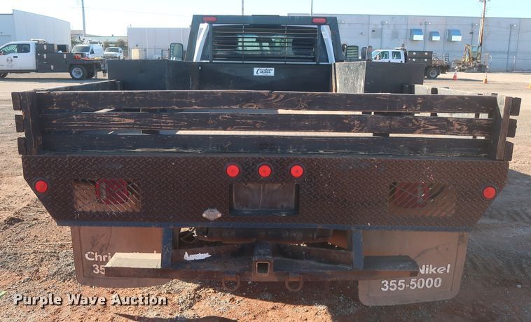 image for item DJ1858 2011 Dodge Ram 5500  flatbed truck
