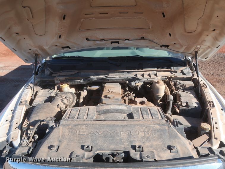 image for item DJ1858 2011 Dodge Ram 5500  flatbed truck