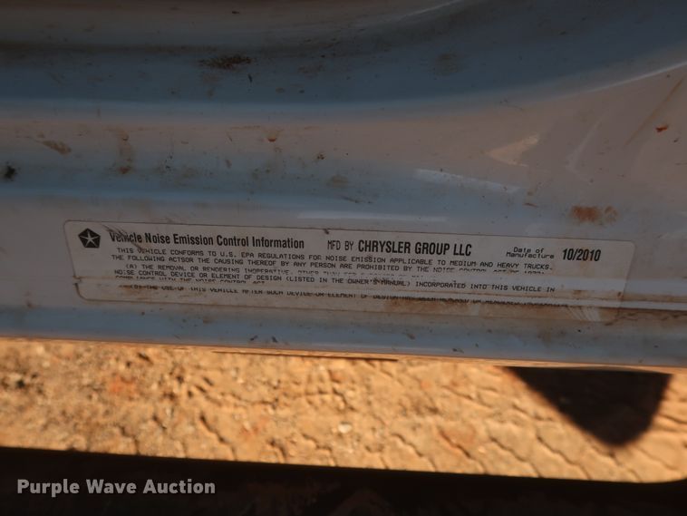 image for item DJ1858 2011 Dodge Ram 5500  flatbed truck