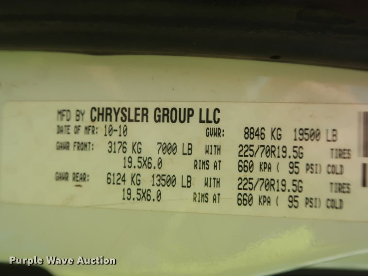 image for item DJ1858 2011 Dodge Ram 5500  flatbed truck