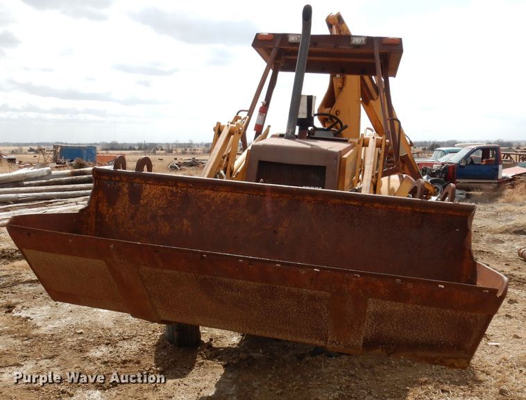 image for item DJ2860 1991 Case 580K Construction King  backhoe