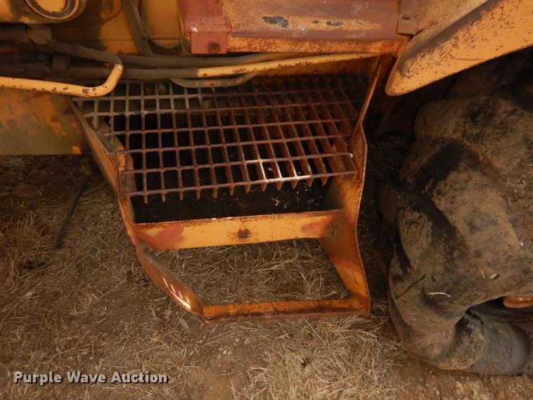 image for item DJ2860 1991 Case 580K Construction King  backhoe