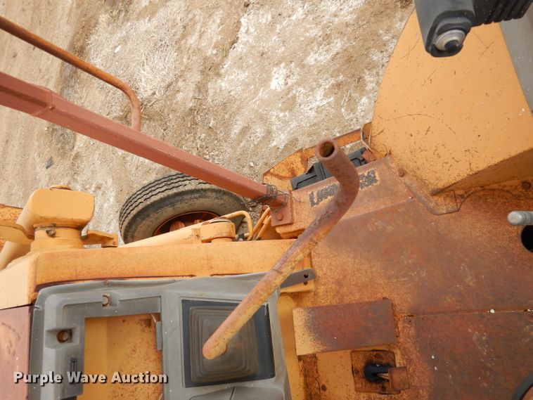 image for item DJ2860 1991 Case 580K Construction King  backhoe