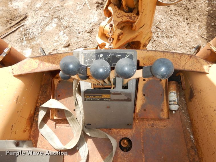 image for item DJ2860 1991 Case 580K Construction King  backhoe