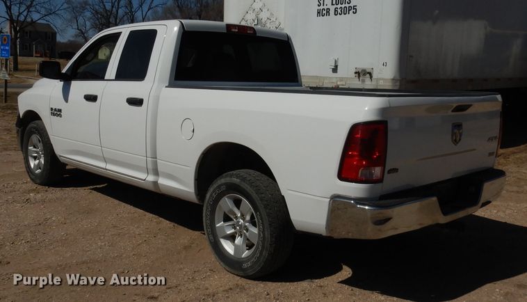 image for item DJ2884 2013 Dodge Ram 1500  Crew Cab pickup truck