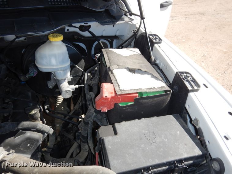 image for item DJ2884 2013 Dodge Ram 1500  Crew Cab pickup truck