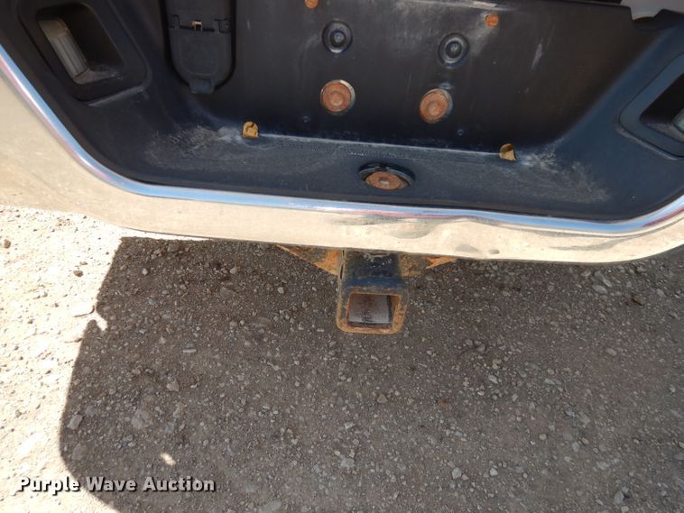 image for item DJ2884 2013 Dodge Ram 1500  Crew Cab pickup truck