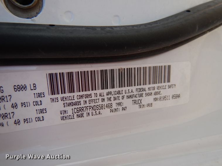 image for item DJ2884 2013 Dodge Ram 1500  Crew Cab pickup truck