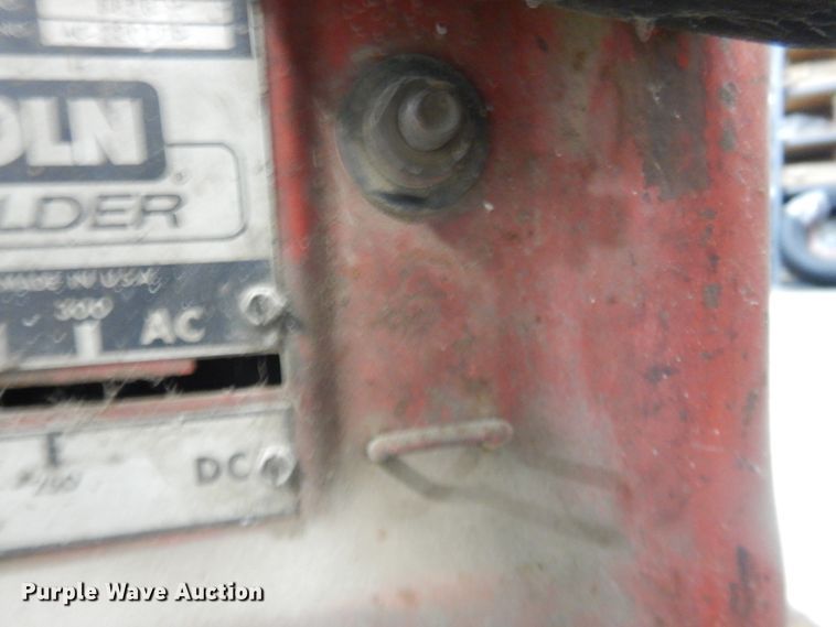 image for item DJ4991 Lincoln Idealarc 250  AC welder