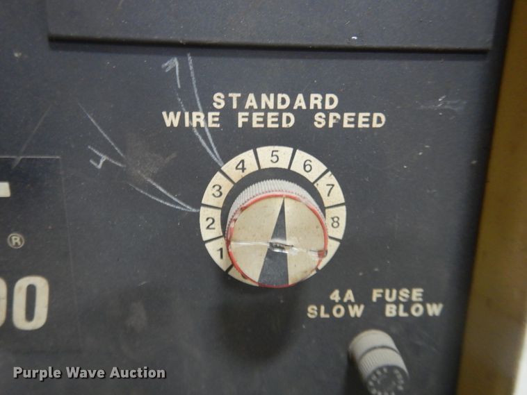 image for item DJ4992 Hobart Beta-Mig 200  mig welder