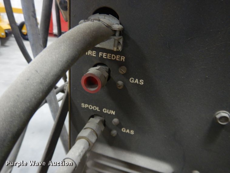 image for item DJ4992 Hobart Beta-Mig 200  mig welder