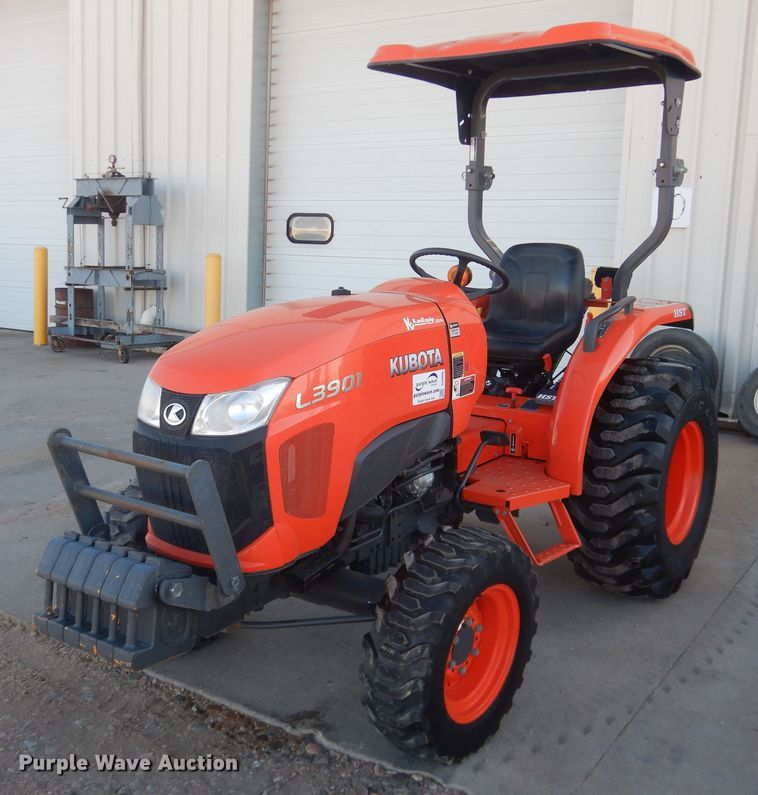 image for item DJ4995 Kubota L3901D  MFWD tractor