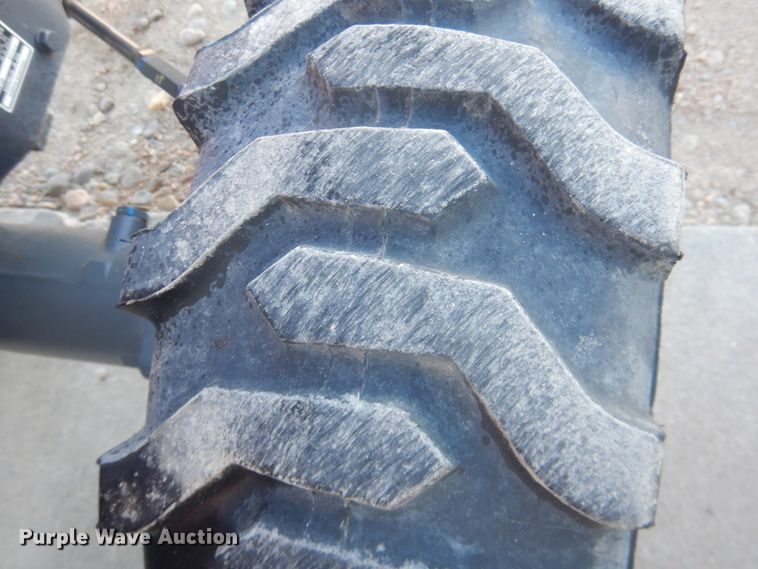 image for item DJ4995 Kubota L3901D  MFWD tractor