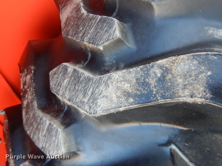 image for item DJ4995 Kubota L3901D  MFWD tractor