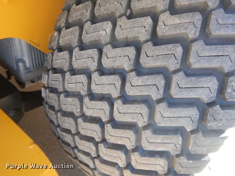 image for item DJ4996 Hustler 939314  ZTR lawn mower