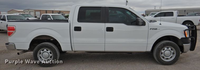 image for item DJ8326 2013 Ford F150  SuperCrew pickup truck