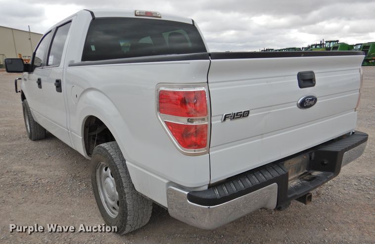 image for item DJ8326 2013 Ford F150  SuperCrew pickup truck