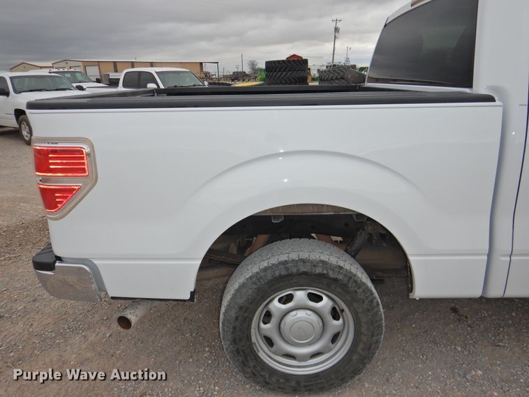 image for item DJ8326 2013 Ford F150  SuperCrew pickup truck