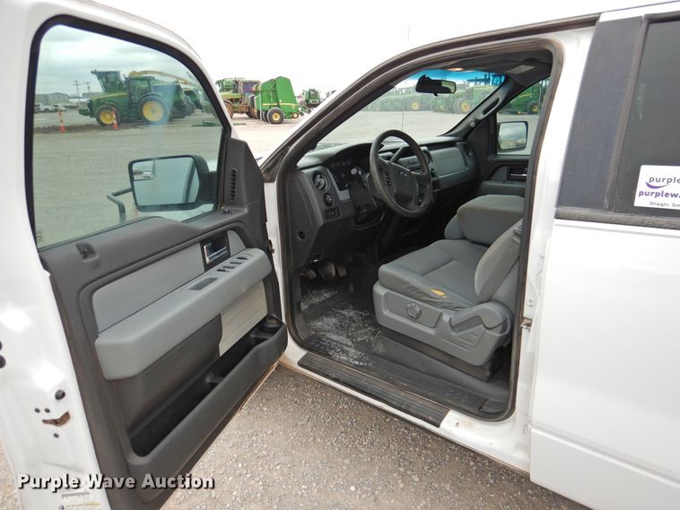 image for item DJ8326 2013 Ford F150  SuperCrew pickup truck