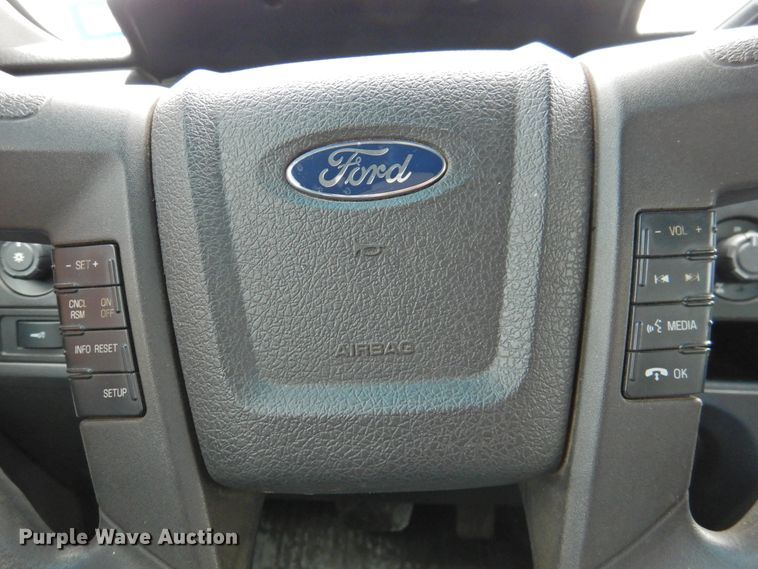 image for item DJ8326 2013 Ford F150  SuperCrew pickup truck