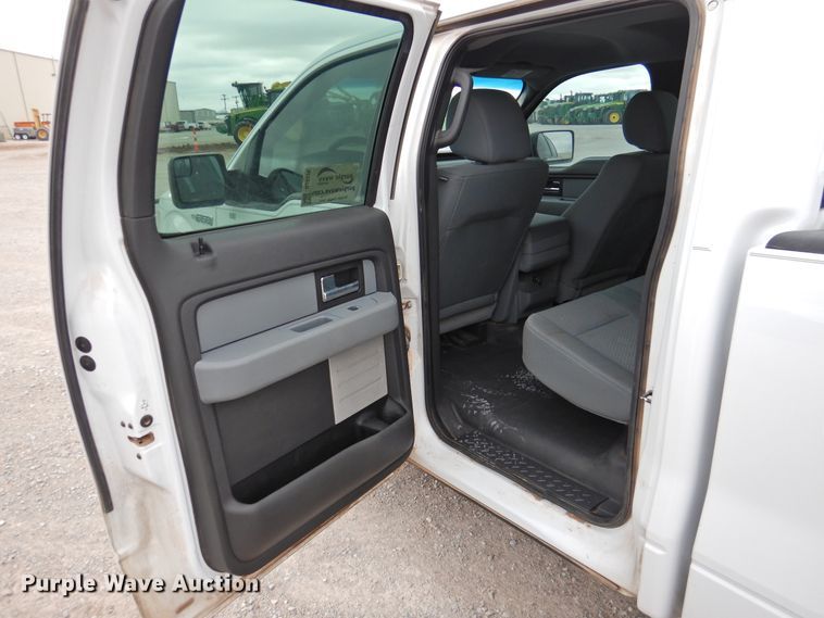 image for item DJ8326 2013 Ford F150  SuperCrew pickup truck