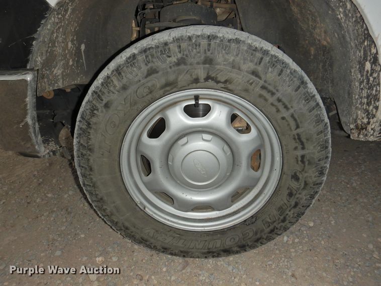 image for item DJ8326 2013 Ford F150  SuperCrew pickup truck