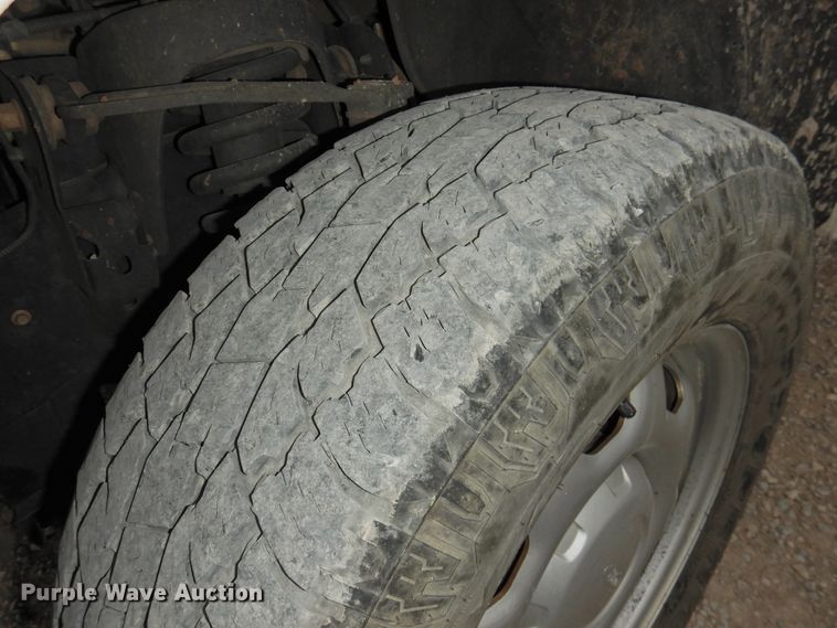 image for item DJ8326 2013 Ford F150  SuperCrew pickup truck